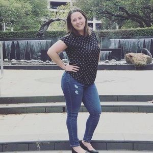 Meet your Posher, Cassie